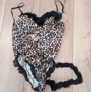 Victoria Secret Sexy Little Kitty Costume Size Medium